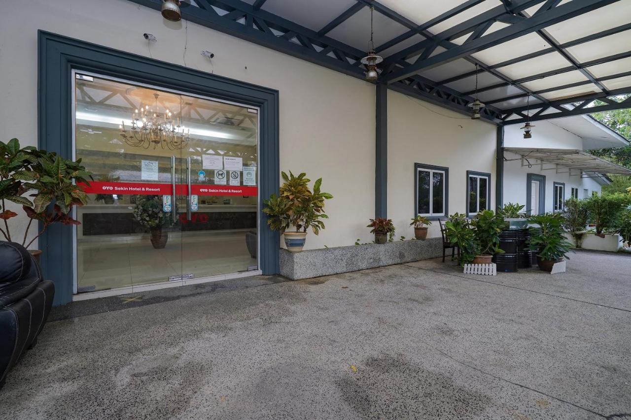 Oyo 89849 Sekin Hotel And Resort Kuala Selangor Ngoại thất bức ảnh