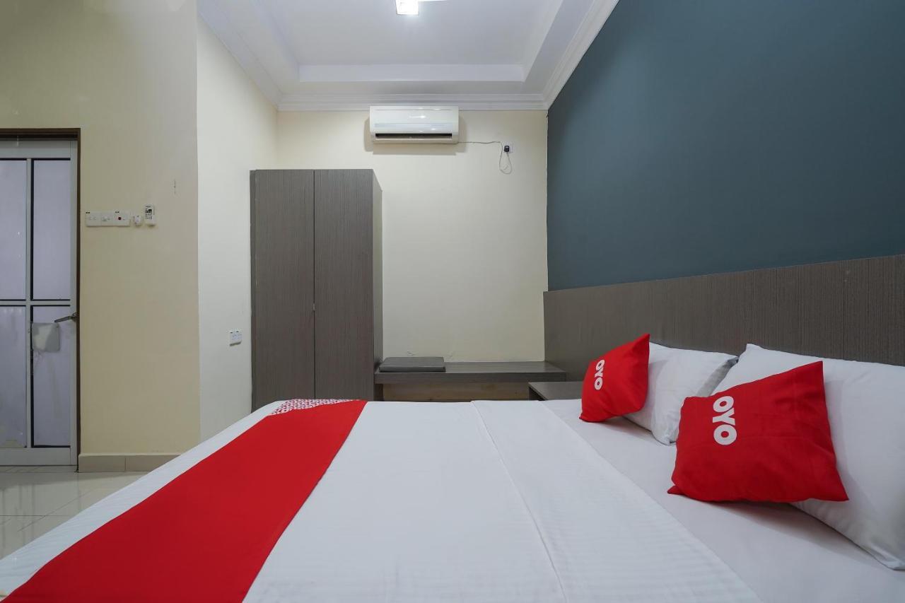 Oyo 89849 Sekin Hotel And Resort Kuala Selangor Ngoại thất bức ảnh