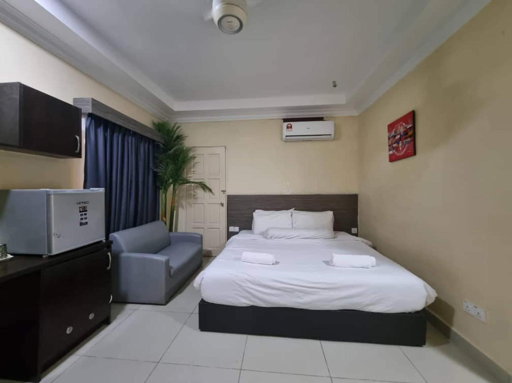 Oyo 89849 Sekin Hotel And Resort Kuala Selangor Ngoại thất bức ảnh